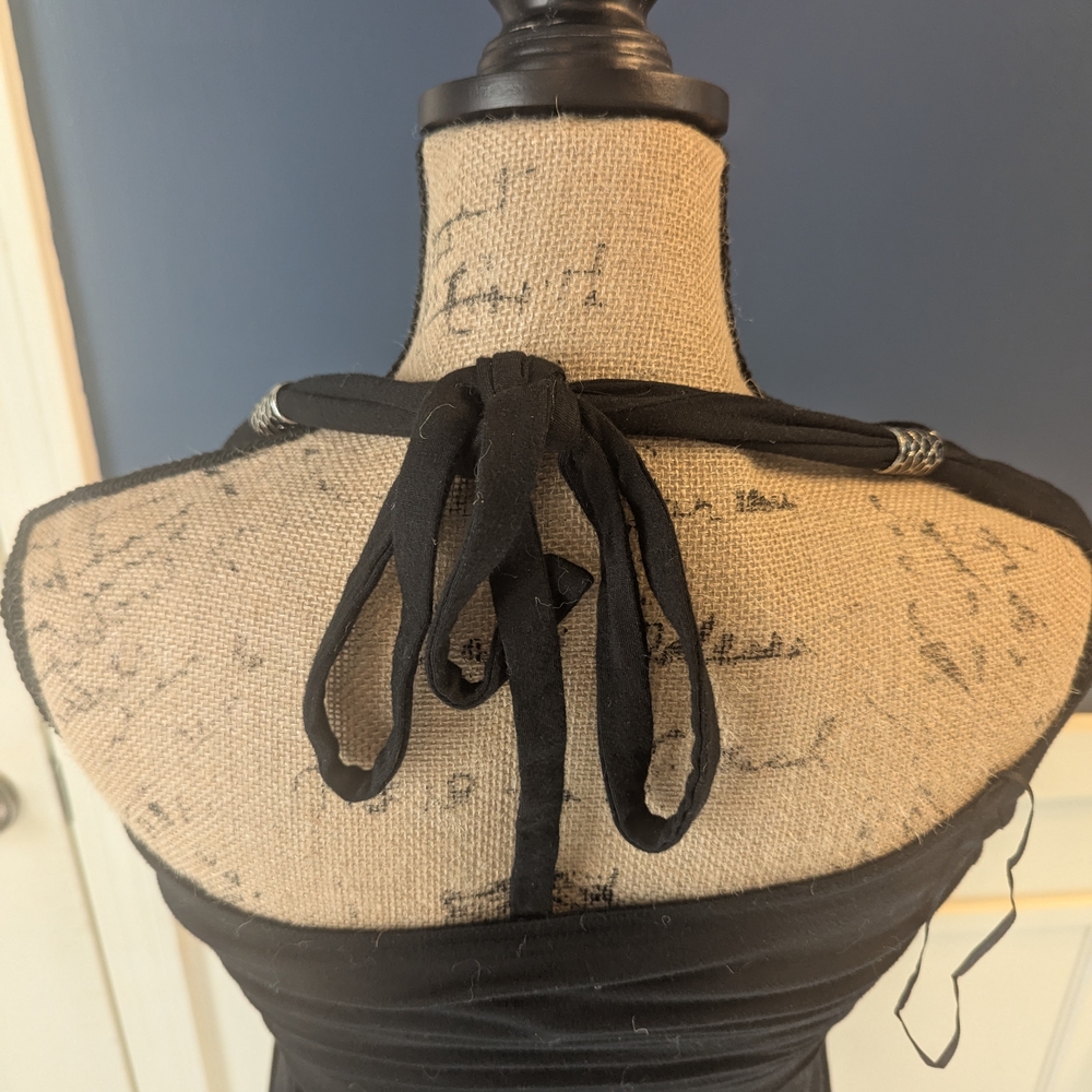 Express Halter Dress - Picture 6 of 11